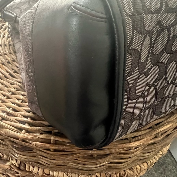 Coach Phoebe Black/Charcoal Shoulder Bag in Outline Signature Jacquard - Picture 4 of 10